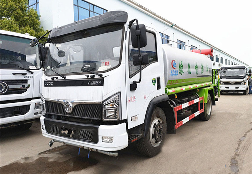 國六東風(fēng)福瑞卡9方灑水車